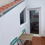 Tikliving *