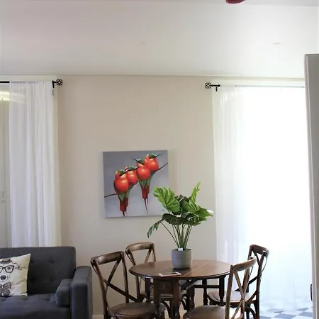 Lägenhet Tikliving *